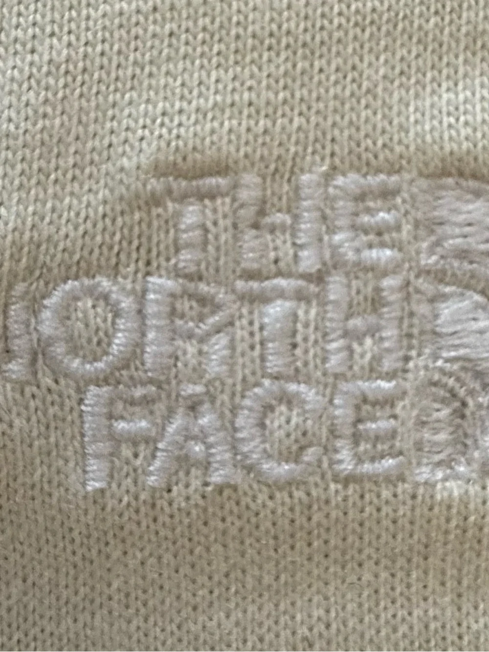 The North Face Men's Short Sleeve Crew Tee in White